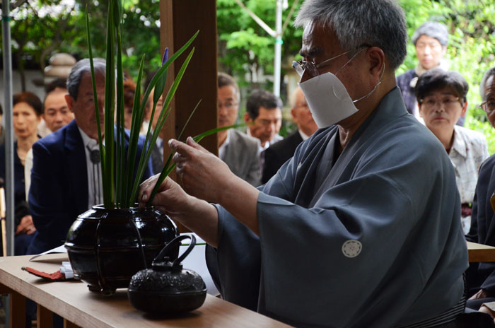 漢国神社 鎮華（はなしずめ）祭・菖蒲祭 - 奈良の風景と無形民俗文化財
